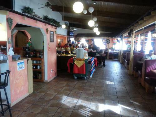 Hotel Americas Best Value Inn Raton Sands