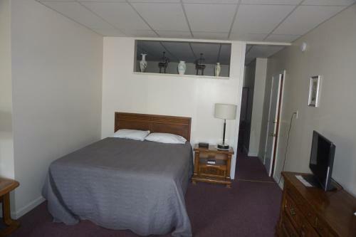 Northern Peaks Motor Inn