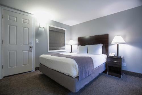 Hotel Mt. Madison Inn & Suites