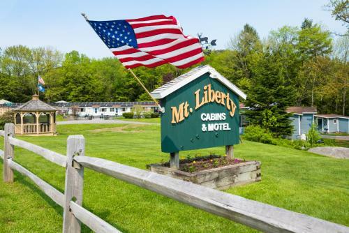 Mt. Liberty Cabins & Motel