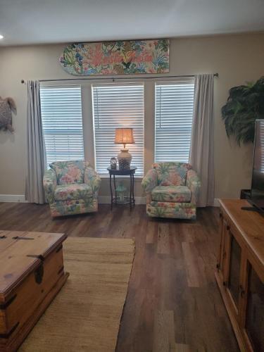 Apartamento Bh111- Kosta's Kasa Home