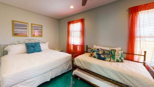 Trt6- Tropics On Tenth Townhouse