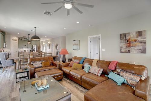 Paradise Ahoy Home