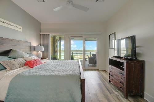 Paradise Ahoy Home