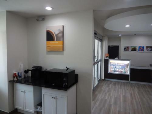 Hotel Motel 6-houston, Tx - Downtown North