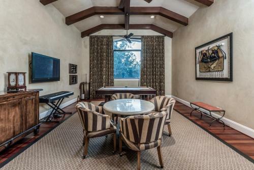 Grand Luxury Tuscan Villa