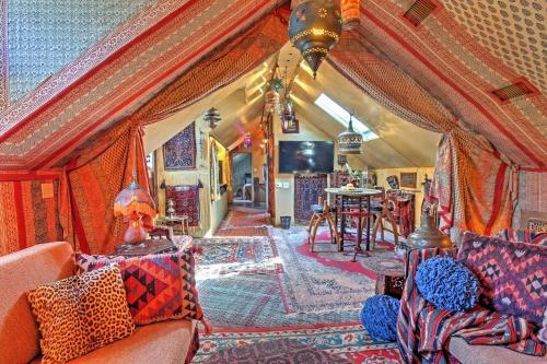 Dreamy Boho Cottage With Private Pool - 3 Mi To Dtwn!