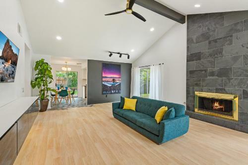 Houston's Modern And Luxury Home