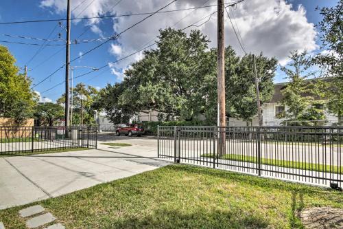 Recently Built Houston Escape By Dtwn Transit