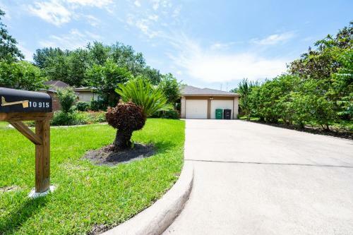 Delightful 4 Bedroom Vacation Home