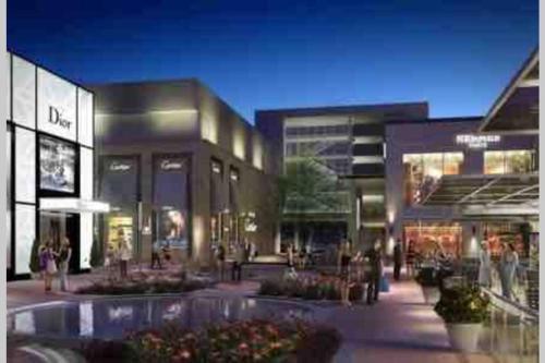 *luxury 3 Bedroom Apartment By Galleria*