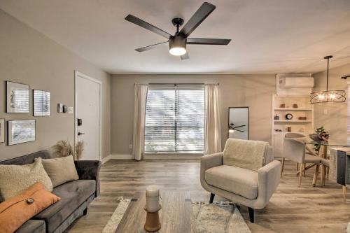 Hou Apartment - Walk To Restaurants And Shops!