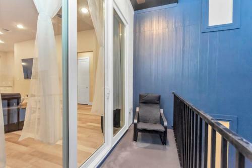 Luxurious Houston Galleria Living