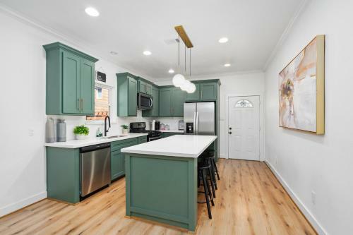 Freshly Renovated Eado Home