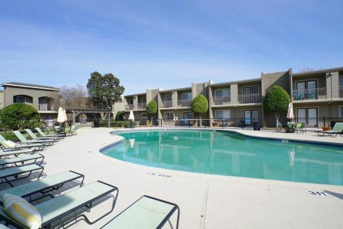 Wanderjaunt - The Place At Greenway Apartments
