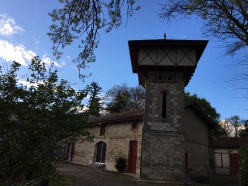 La D�pendance De Bazin