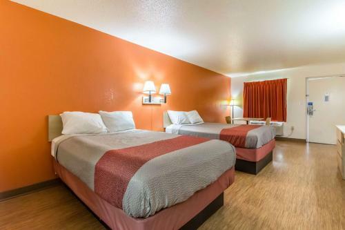 Motel 6 Southwest Raleigh - Cary