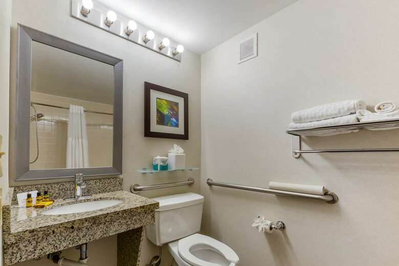 Hotel Best Western Plus Cary - Nc State