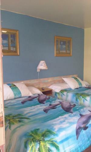 Coral Sands Motel