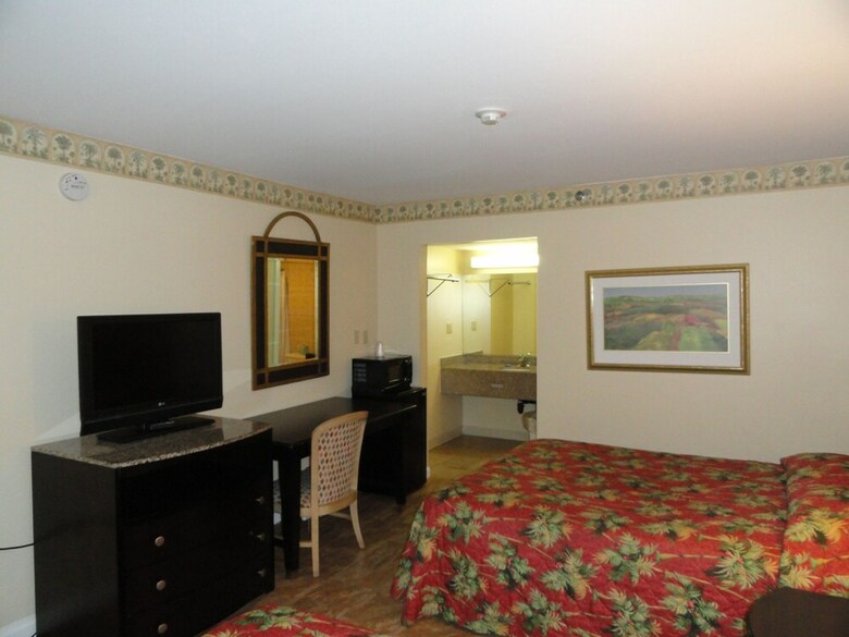 Sea Palace Motel
