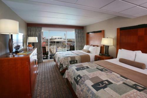 Hotel Montreal Beach Resort
