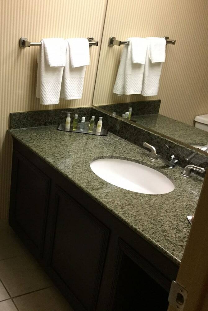 Hotel Doubletree By Hilton Newark