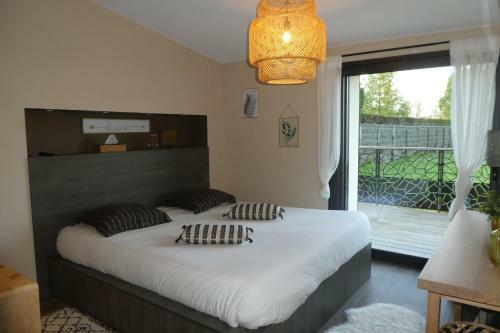 Villa Avec Piscine 29�, Jacuzzi 35� Et Billard