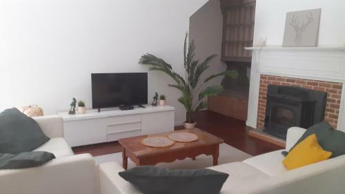 G�te Maison Des Poules