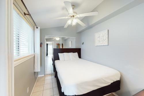 Long Island Village Conch Unit 1