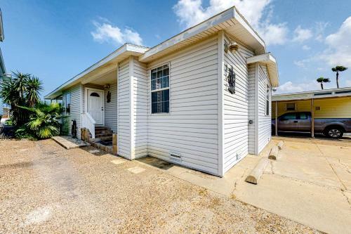 Long Island Village Unit 342 Sanddollar