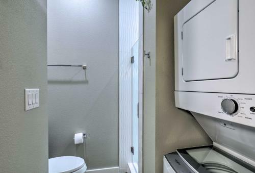 Inviting San Marcos Apartment With Washer And Dryer