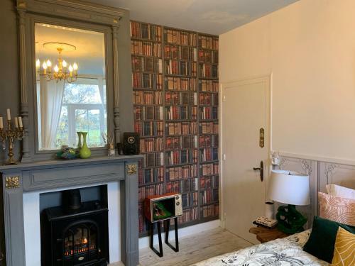 Beautiful 2-bed Manor House Gite In Mauprevoir
