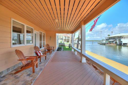 Bimini House
