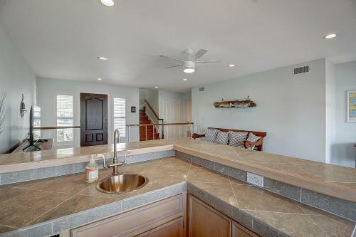 Bimini House