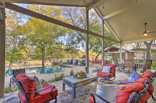 Seguin Riverside Paradise With Pool And Rooftop Deck!