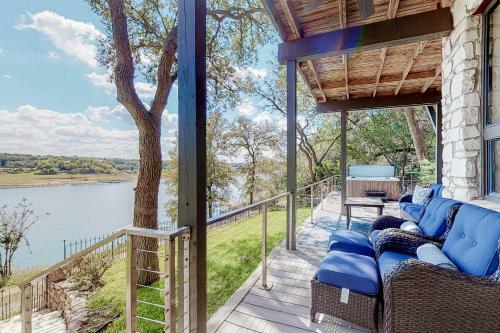 Powell Lake House