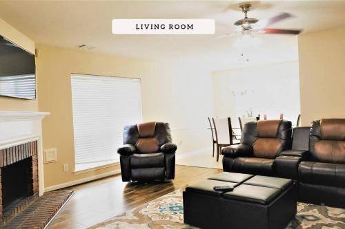 Exceptional, 5 Beds, Near Downtown - Bold Ruler