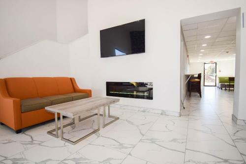Hotel Quality Inn & Suites