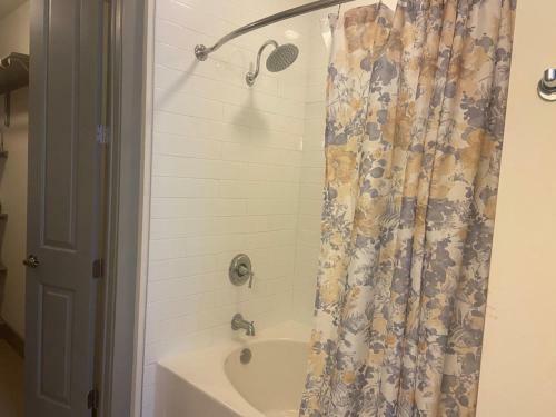 Resort Style Apartments In Spring, Tx