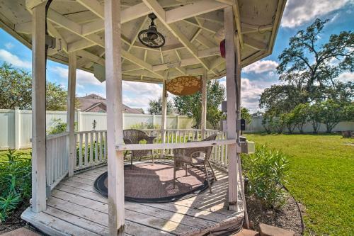 Pet-friendly Spring Apartment With Shared Pool!