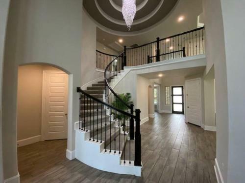 Staycation! In Fabulous Spring,tx 5bd/3.5bth Pool!
