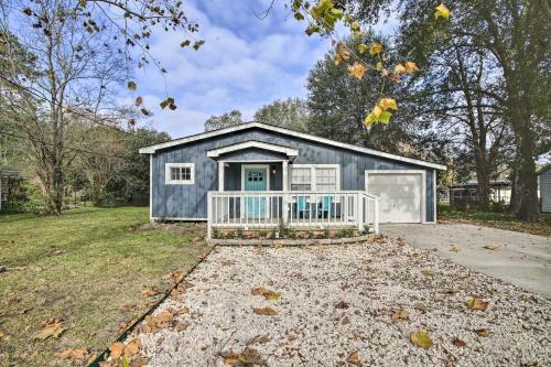 Pet-friendly Cottage, 3 Blocks To Main St!