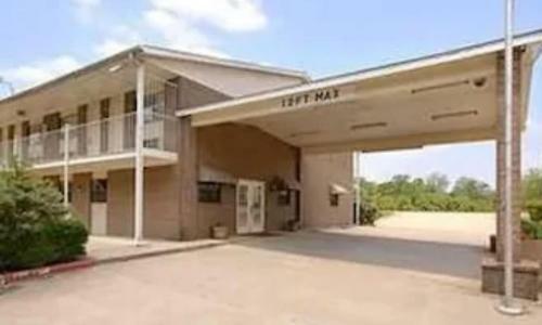 Hotel Country Side Inn