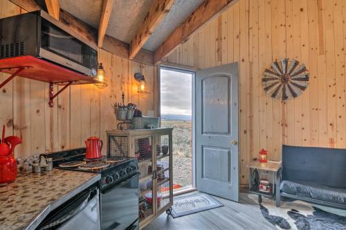 Unique Tin Cabin With Mtn Views In Antimony!