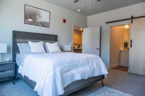 5 Star Urban Apartment