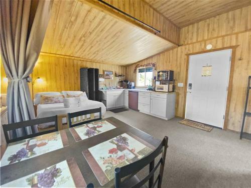 Apartamento Nice And Knotty Cabin