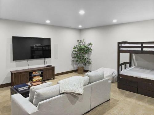 Black Rock Ridge Home