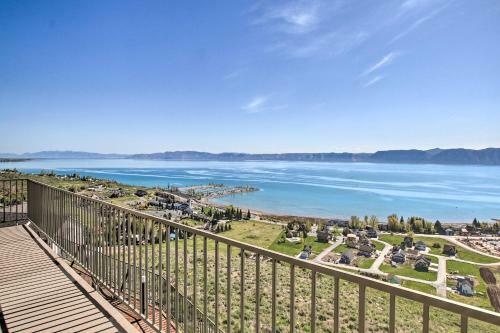 Breathtaking Bear Lake Escape With Game Room!
