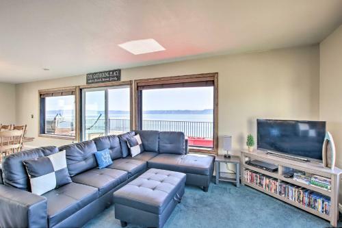 Breathtaking Bear Lake Escape With Game Room!