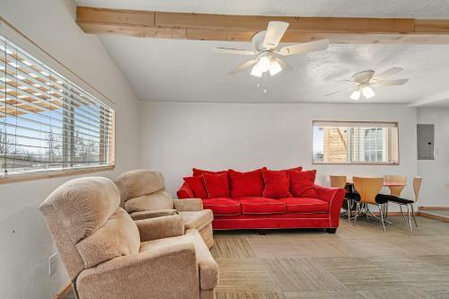 Cozy Cottage